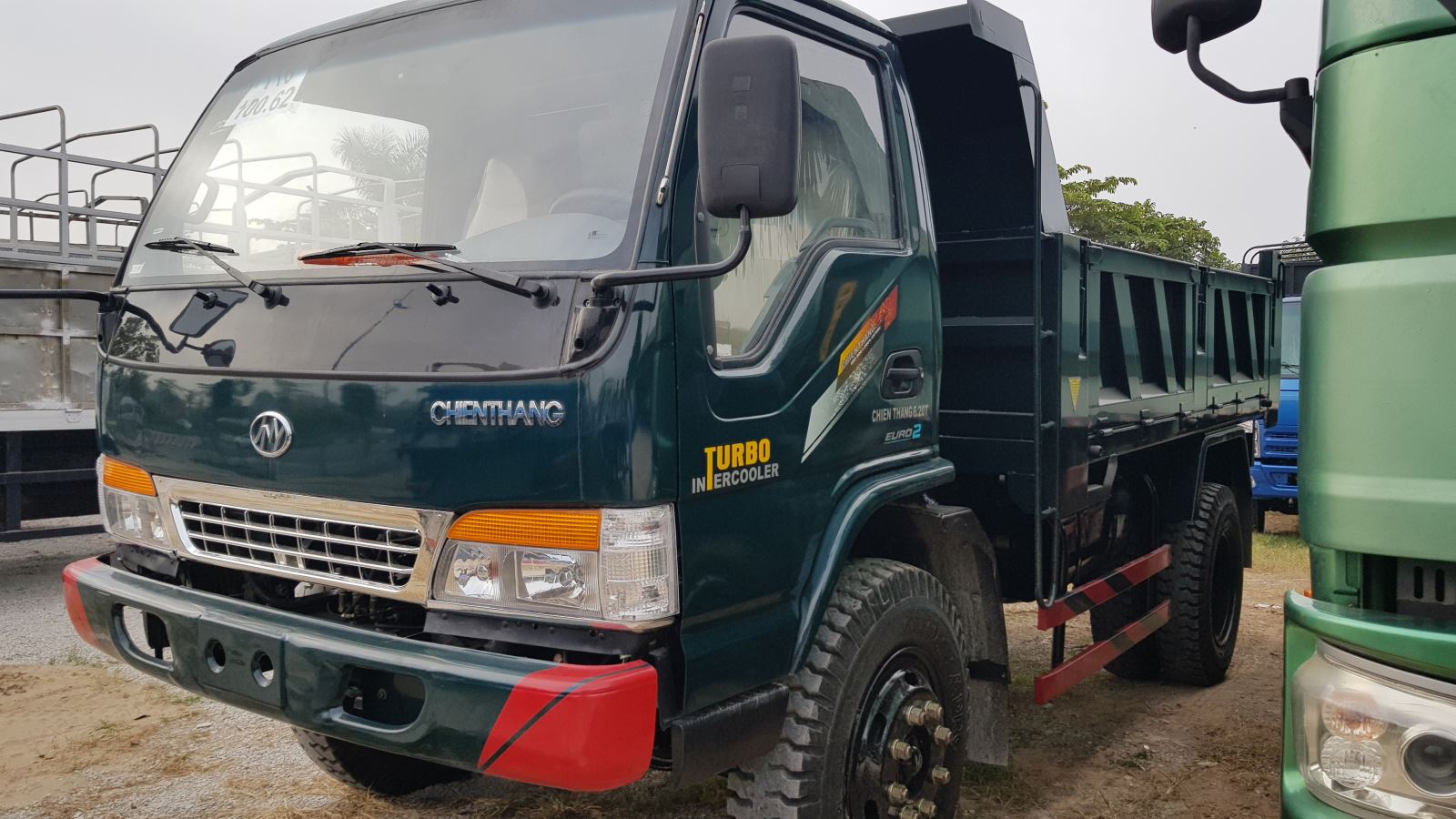 Chiến Thắng 6.2 tấn hiện chỉ còn khoảng 3-5 xe trên thị trường Chiến Thắng 6.2 tấn hiện chỉ còn khoảng 3-5 xe trên thị trường