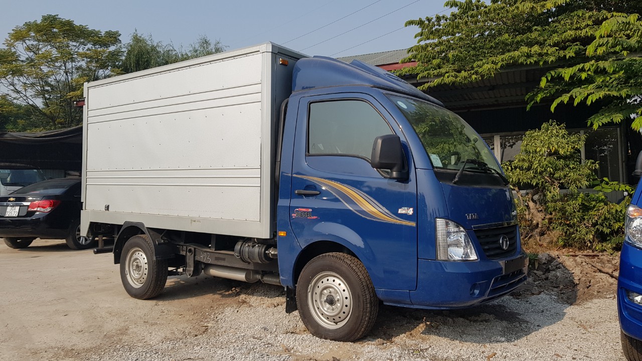 Xe tải TMT TATA Super ACE 1.2 tấn thùng kín máy dầu Euro 4