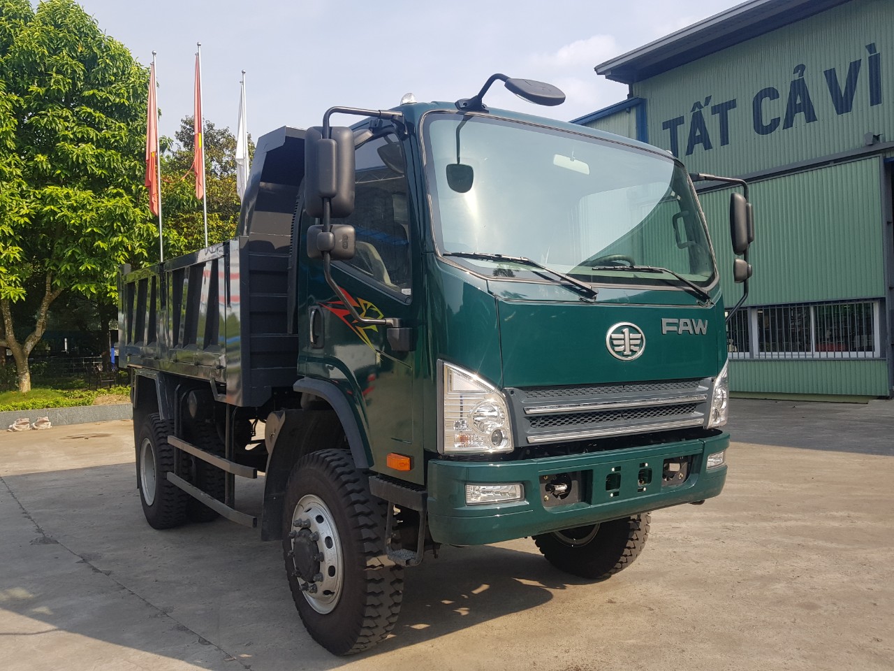 Mẫu xe tải ben FAW Chiến Thắng cực đẹp chuẩn bị ra mắt