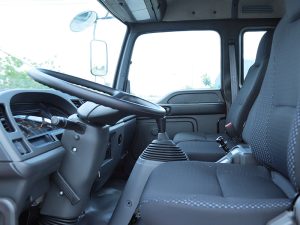 Cabin Xe Tải Là Gì? Tất Tần Tật Về Ngôi Nhà Di Động Của Bác Tài