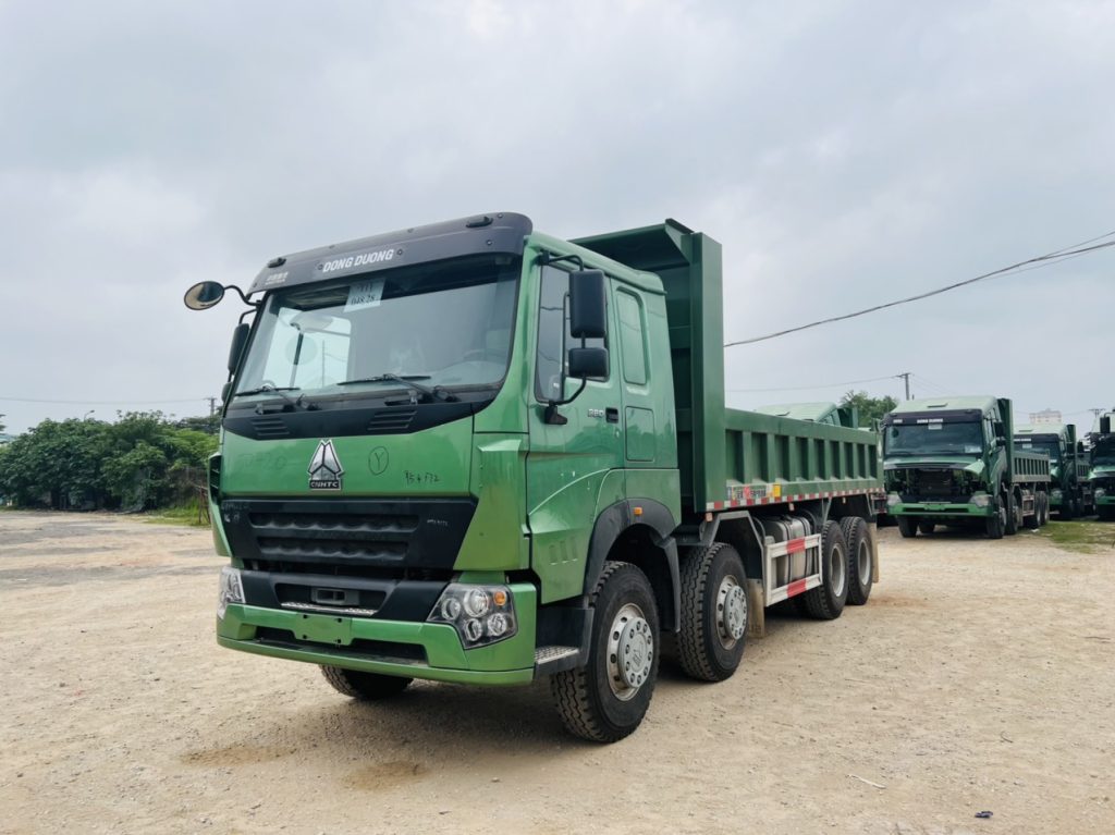 Hướng Dẫn Cách Lên Ben Xe Howo An Toàn, Đúng Kỹ Thuật