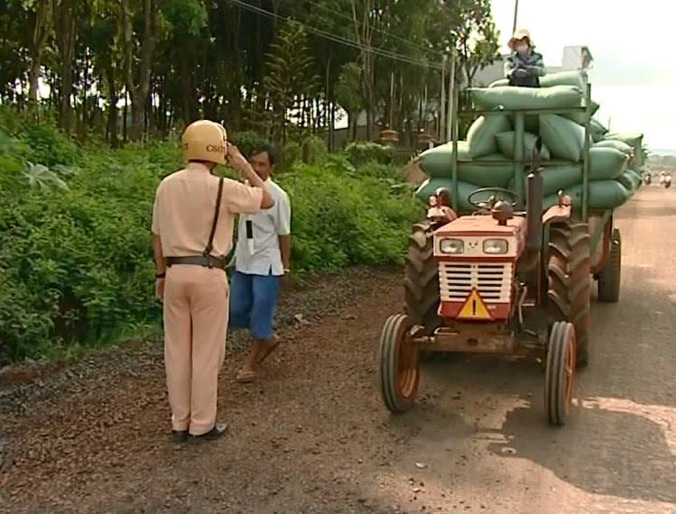 Công nông chính thức bị cấm lưu hành Công nông chính thức bị cấm lưu hành