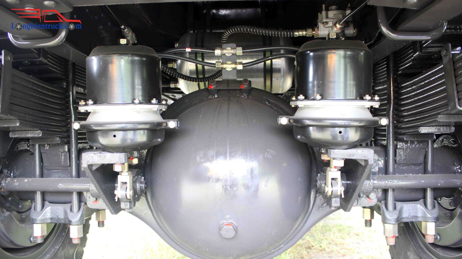 Cầu sau xe tải ben Trường Giang 8.5 tấn Cầu sau xe tải ben Trường Giang 8.5 tấn