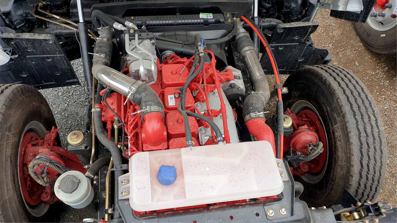 Động cơ xe tải DongFeng 8 tấn nhập khẩu thùng dài 9m6 Động cơ xe tải DongFeng 8 tấn nhập khẩu thùng dài 9m6