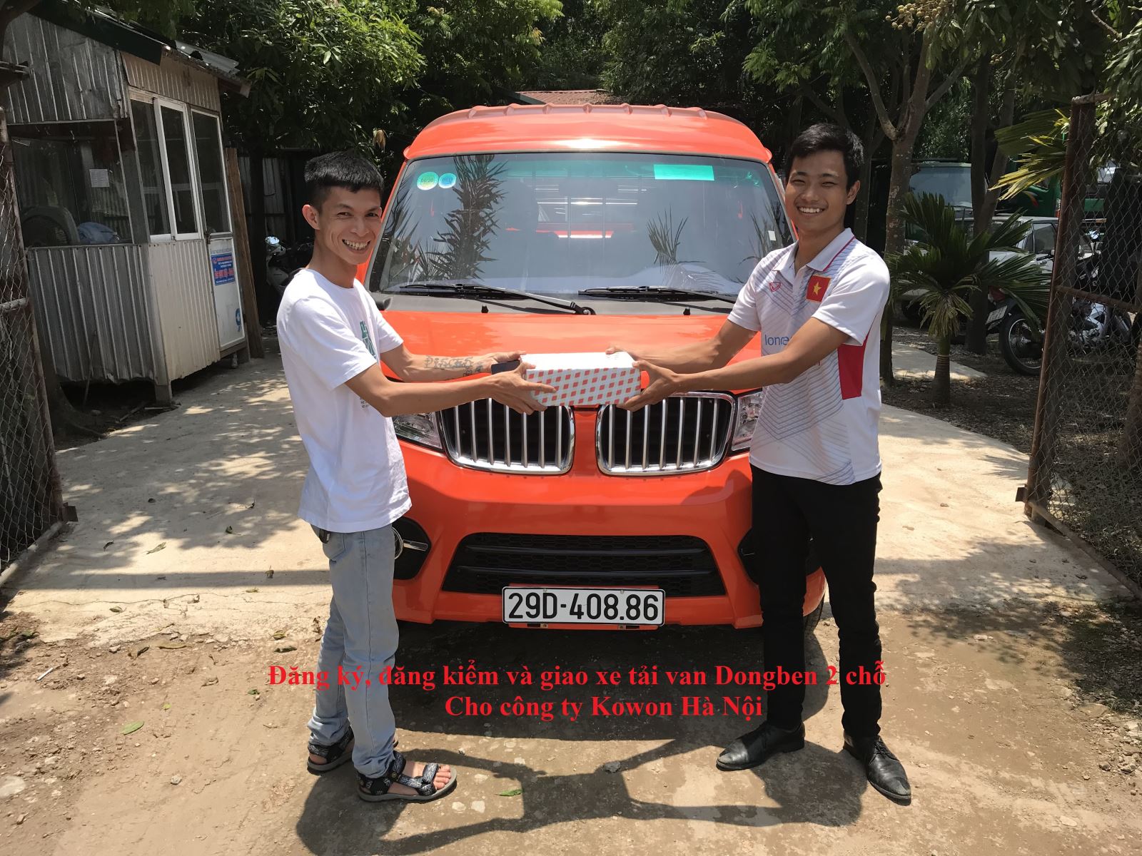 Longbientruck đã bán rất nhiều các mẫu xe tải nhỏ, nhẹ tải trọng dưới 1 tấn theo thủ tục trả góp