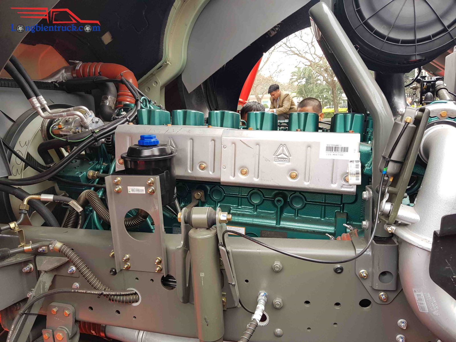 Khối động cơ 380 mã lực