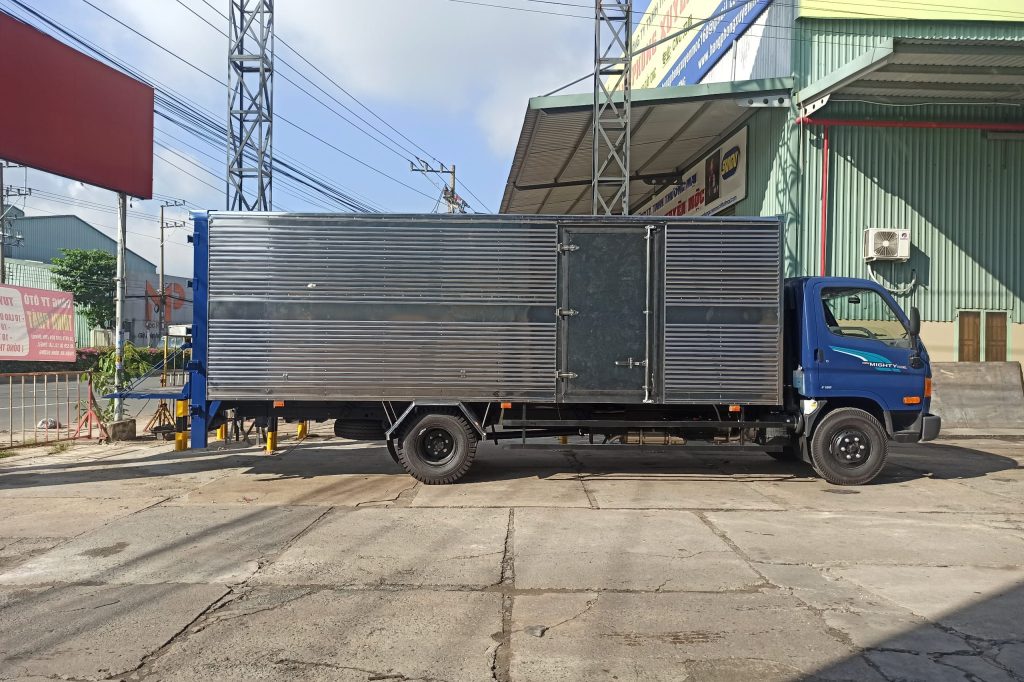 Mua Xe Tải Cũ Có Cần Sang Tên Không? Giải Đáp Từ A-Z