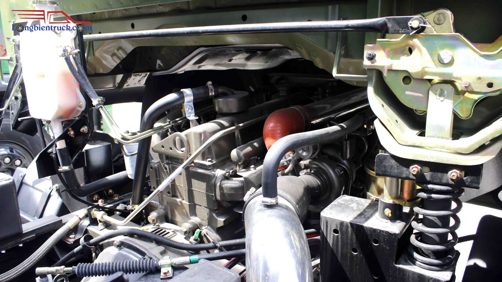 Động cơ xe ben Trường Giang 6,9 tấn