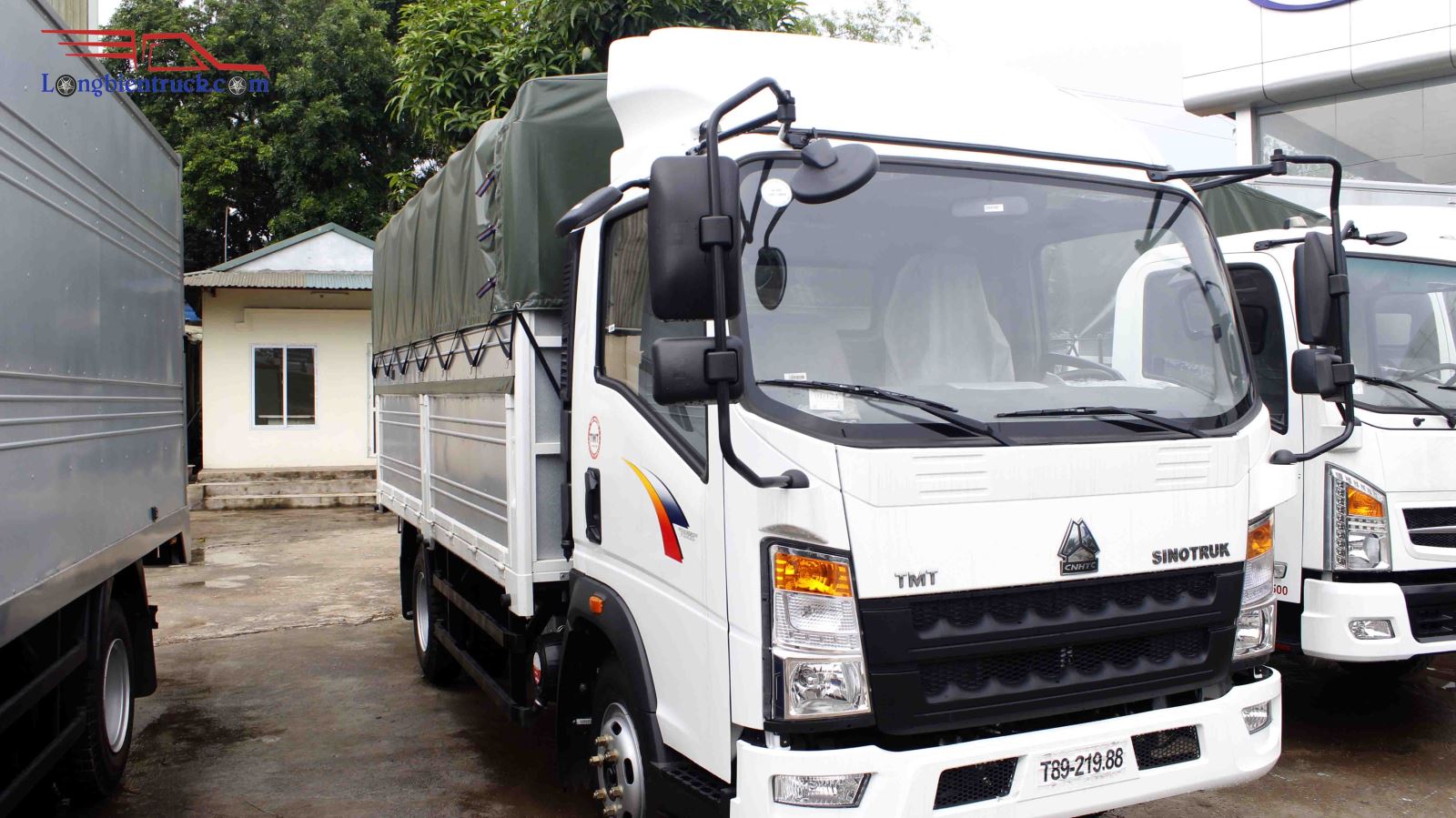 Xe tải TMT sinotruk 6 tấn thùng khung mui bạt ST8160T