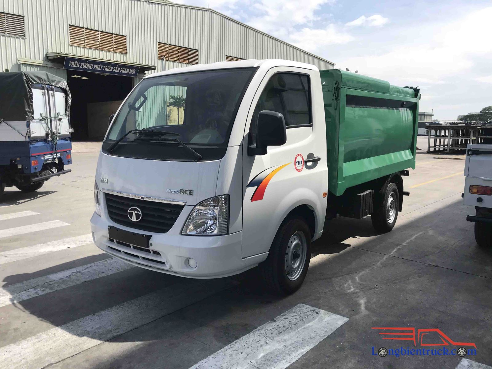 Xe tải TMT TATA Super ACE 900kg chở rác chuyên dụng