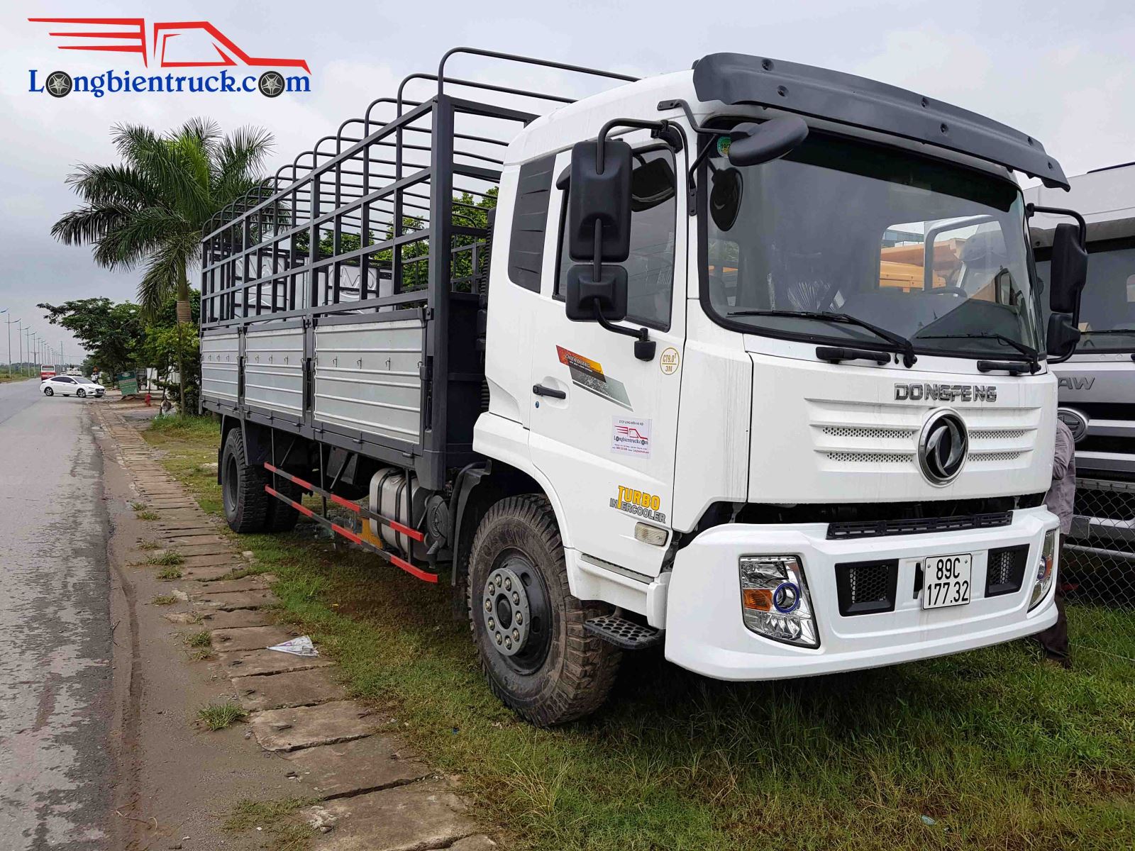 Xe tải Dongfeng Chiến Thắng 9 tấn thùng khung mui bạt dài 6m9 CT9.0TL1/KM