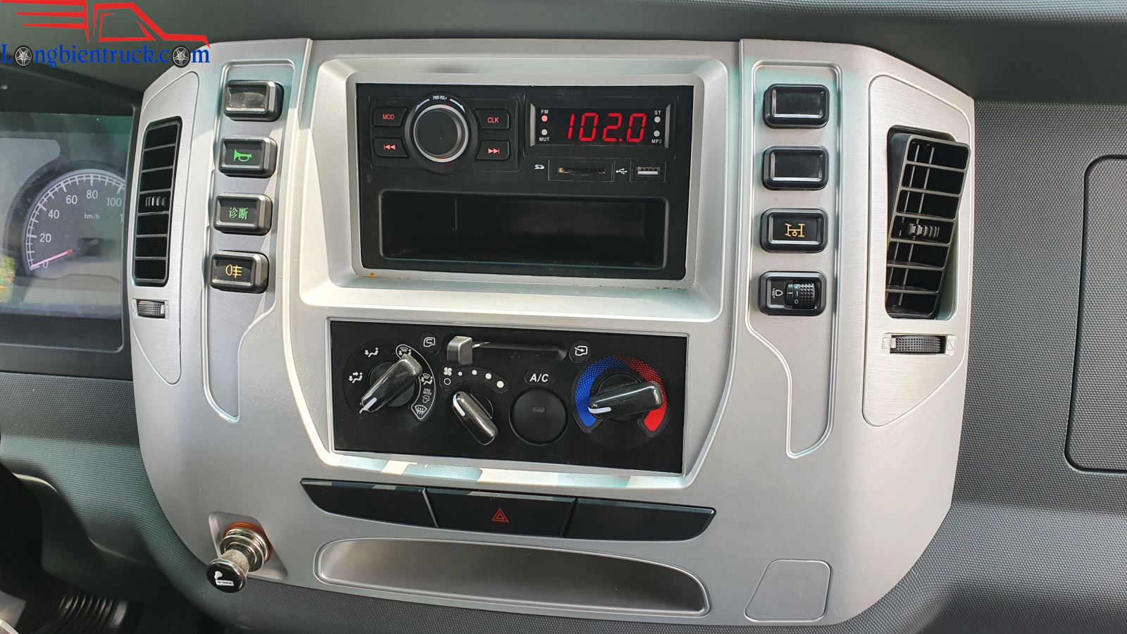 Bảng điều khiển xe ben Chiến Thắng DAYUN 5.8 tấn Bảng điều khiển xe ben Chiến Thắng DAYUN 5.8 tấn