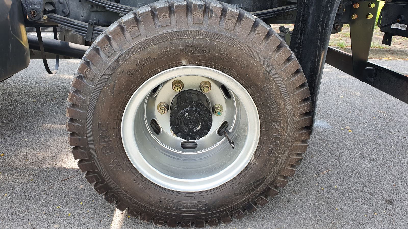 Lốp xe ben Chiến Thắng DAYUN 5.8 tấn Lốp xe ben Chiến Thắng DAYUN 5.8 tấn