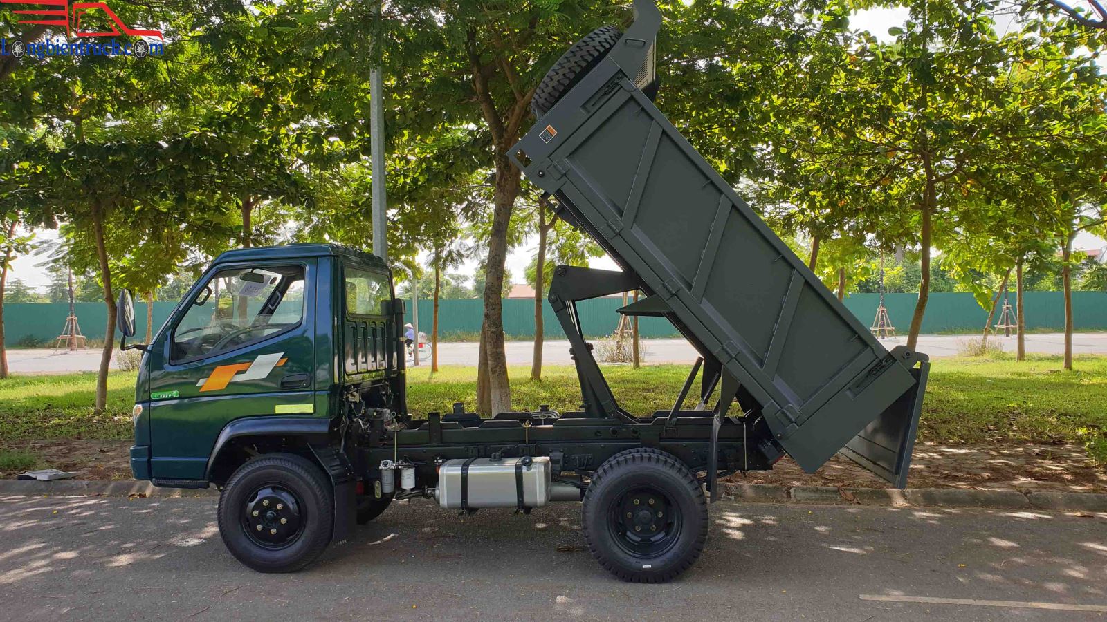 Chiều dài cơ sở xe ben TMT 4 tấn khi nâng ben Chiều dài cơ sở xe ben TMT 4 tấn khi nâng ben