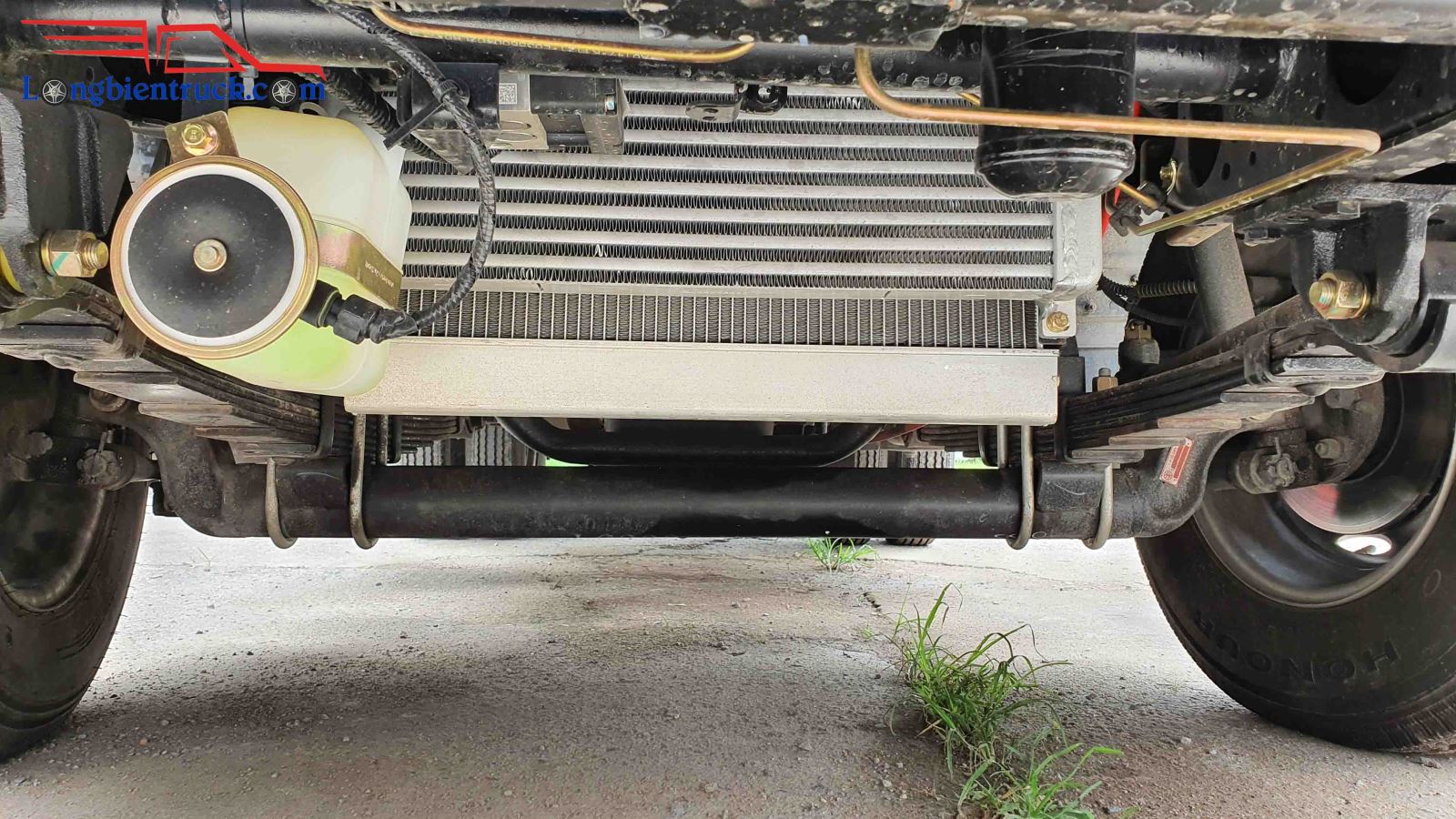 Hệ thống khung gầm trước rất chất lượng