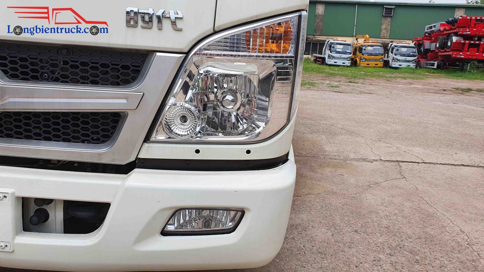 Hệ thống đèn rất chất lượng do chủ yếu xe phục vụ vào ban đêm