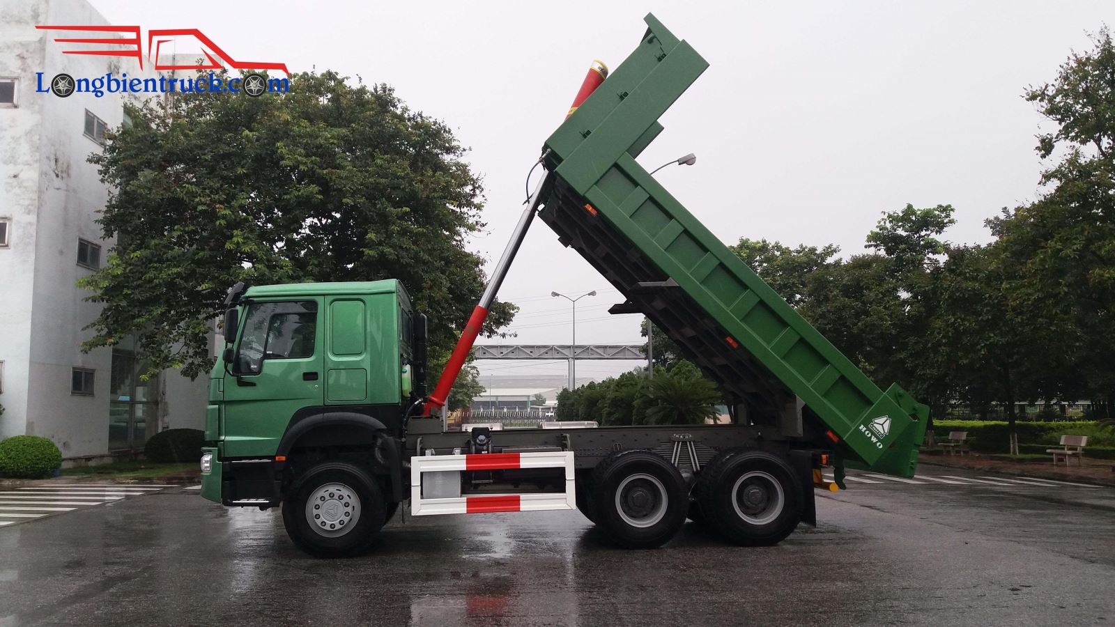 Xe tải ben Howo 3 chân 380hp Euro 5 cabin HW76