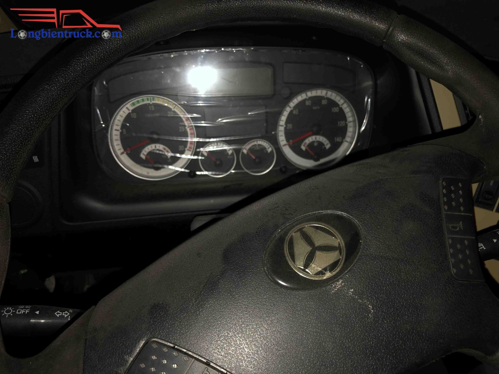 Bảng đồng hồ hiển thị