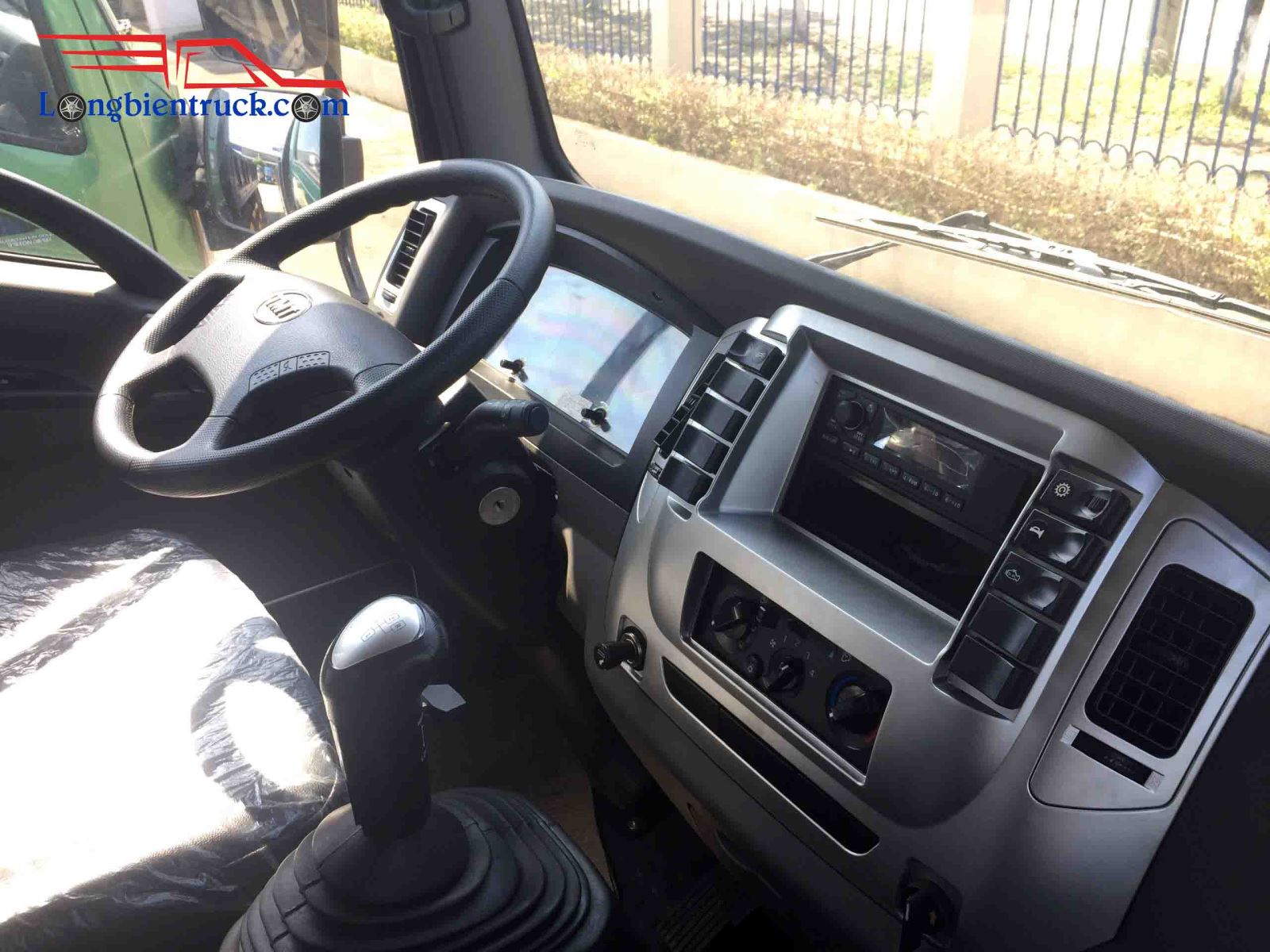 Nội thất xe ben TMT 7 tấn 2 cầu láp Euro 4 Nội thất xe ben TMT 7 tấn 2 cầu láp Euro 4