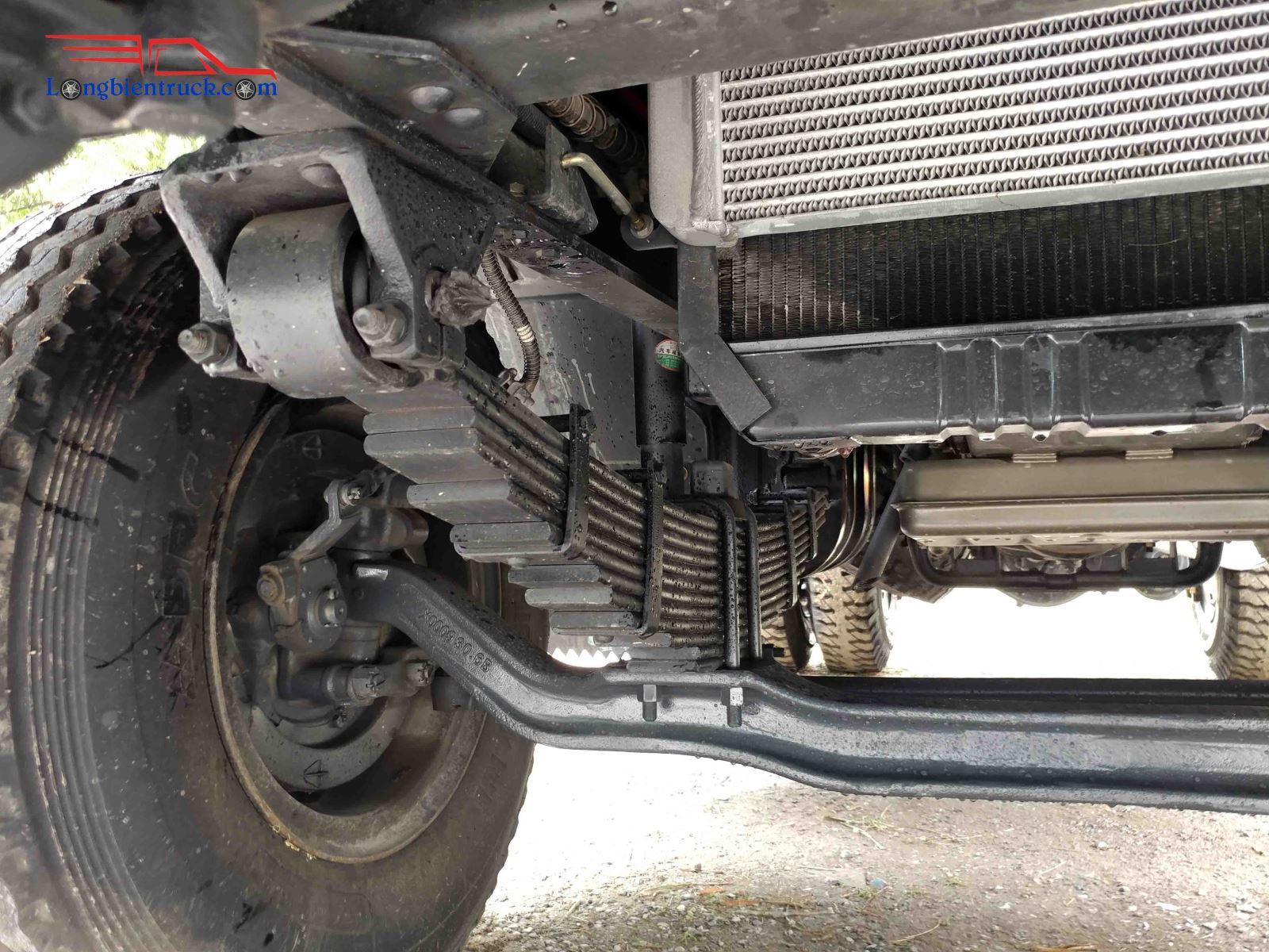 Nhíp trước của xe Nhíp trước của xe