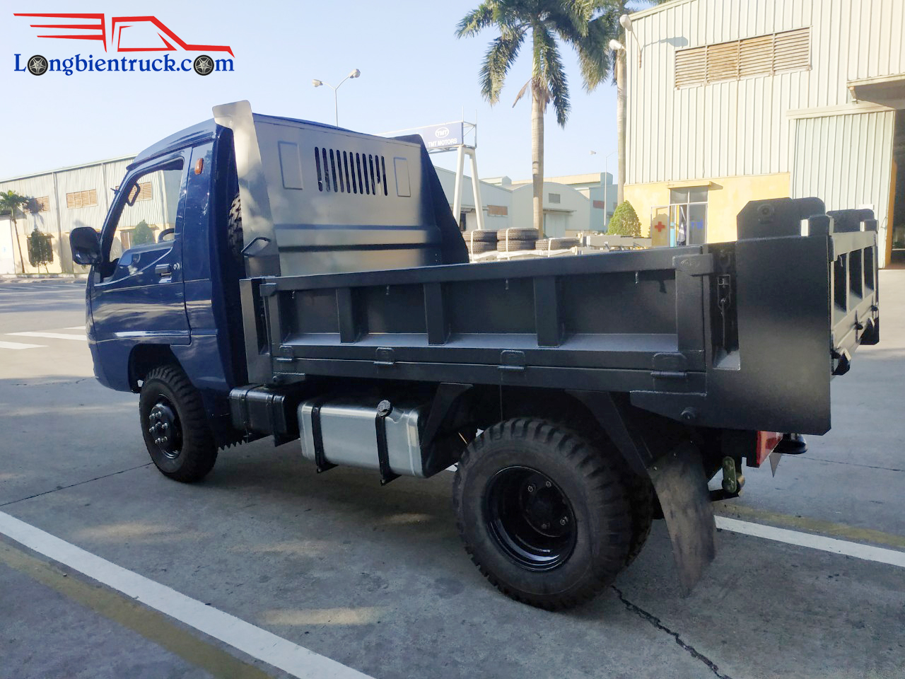 Dòng xe tải ben nhỏ nhẹ trang bị dàn lốp đôi Dòng xe tải ben nhỏ nhẹ trang bị dàn lốp đôi