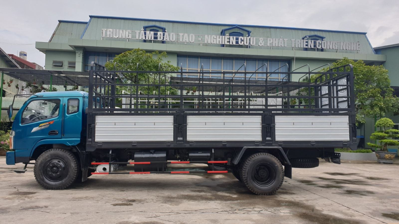 Xe tải Chiến Thắng 7t2 thùng khung mui bạt dài 6m7