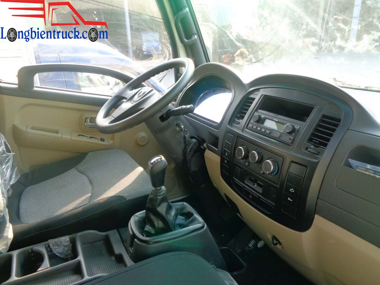 Nội thất xe tải Chiến Thắng WAW 6t1 thùng mui bạt