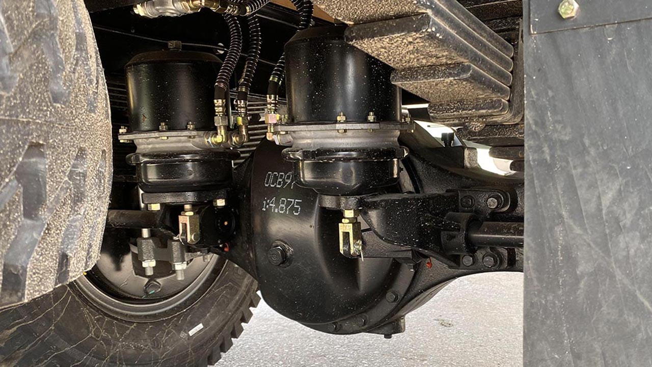 Xe tải HOWO 160 tải trọng 8 tấn thùng dài 8m1 Euro 4