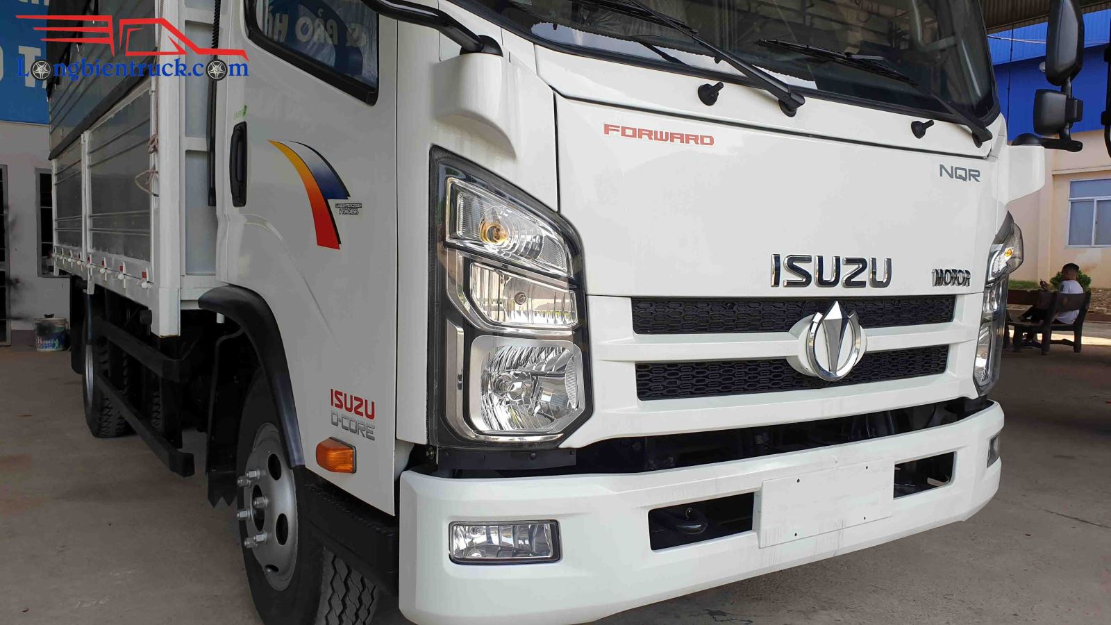 ISUZU 6 tấn chuyên chạy cám rất phù hợp ISUZU 6 tấn chuyên chạy cám rất phù hợp