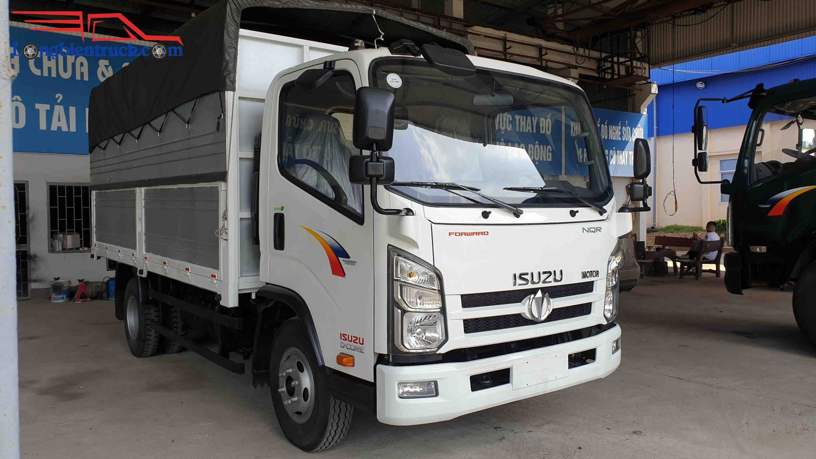 Xe tải ISUZU 6 tấn nhập khẩu 3 cục Xe tải ISUZU 6 tấn nhập khẩu 3 cục