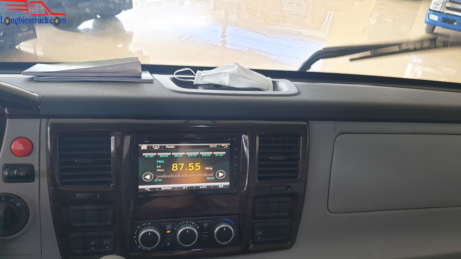 Xe tải Tata Ultra 1014 tải trọng 7.2 tấn thùng khung mui phủ bạt