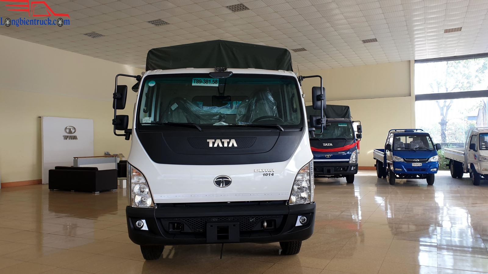 Mặt trước cabin xe tải Tata Ultra 1014 thùng khung mui phủ bạt Mặt trước cabin xe tải Tata Ultra 1014 thùng khung mui phủ bạt