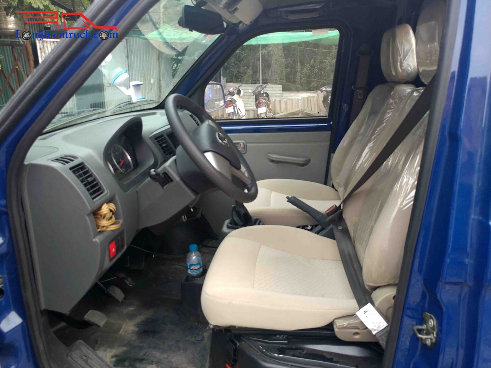 Tổng thể khoang nội thất chung của xe tải kenbo