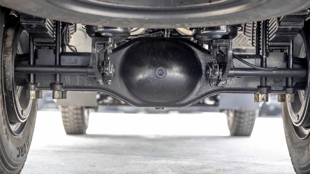 Xe tải thùng Trường Giang 6.8 tấn 2 cầu dầu Euro 4