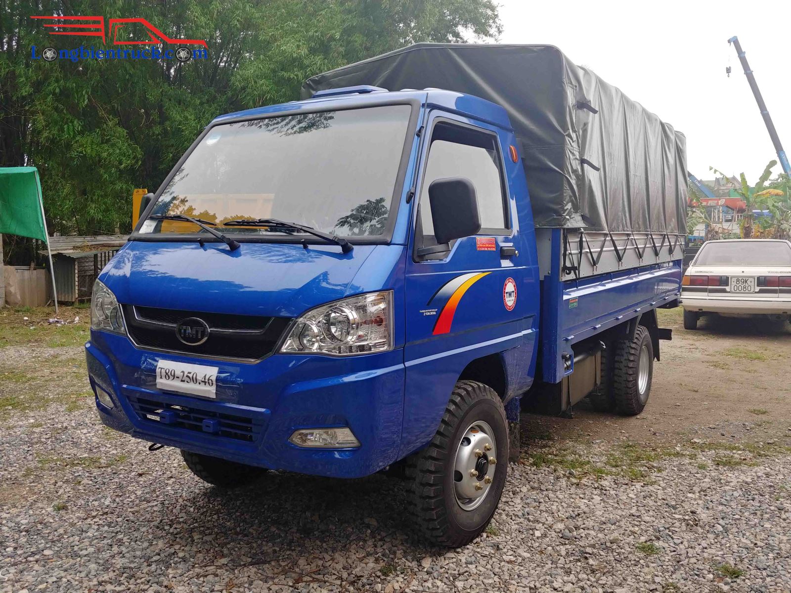 Xe tải TMT 2 tấn KM3820T thùng khung mui phủ bạt