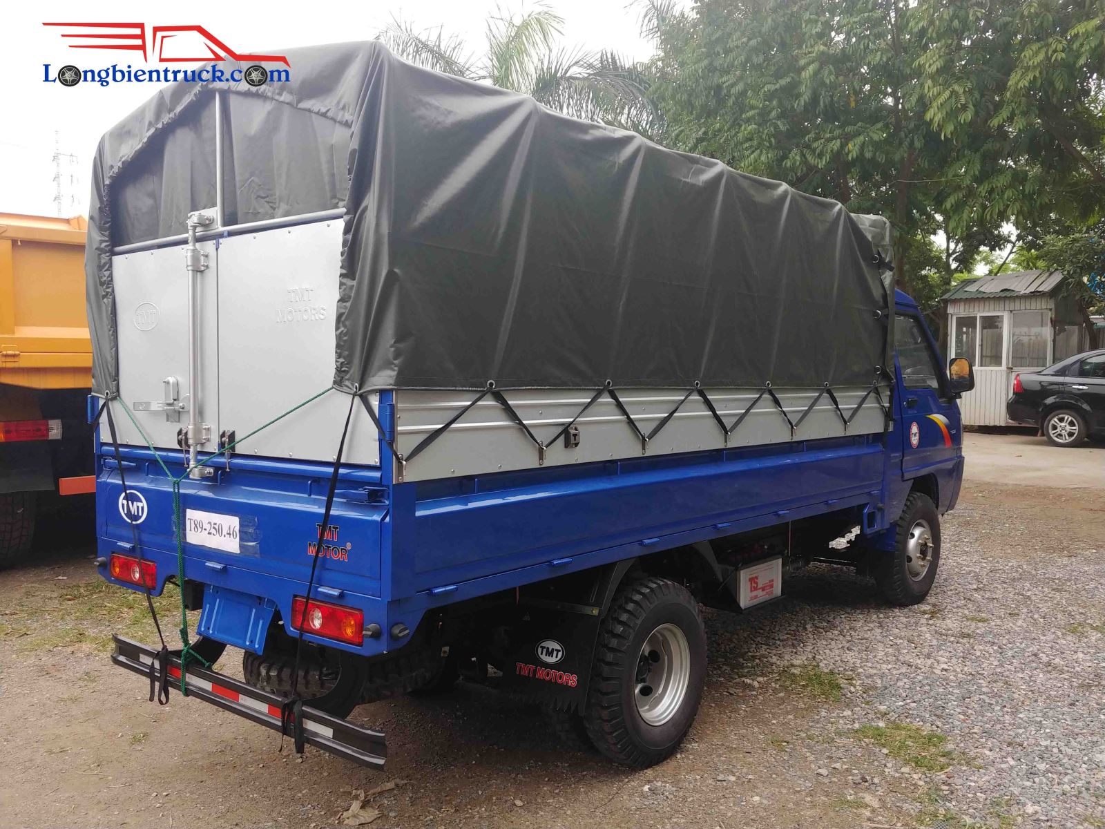 Tổng thể về thùng xe Tổng thể về thùng xe