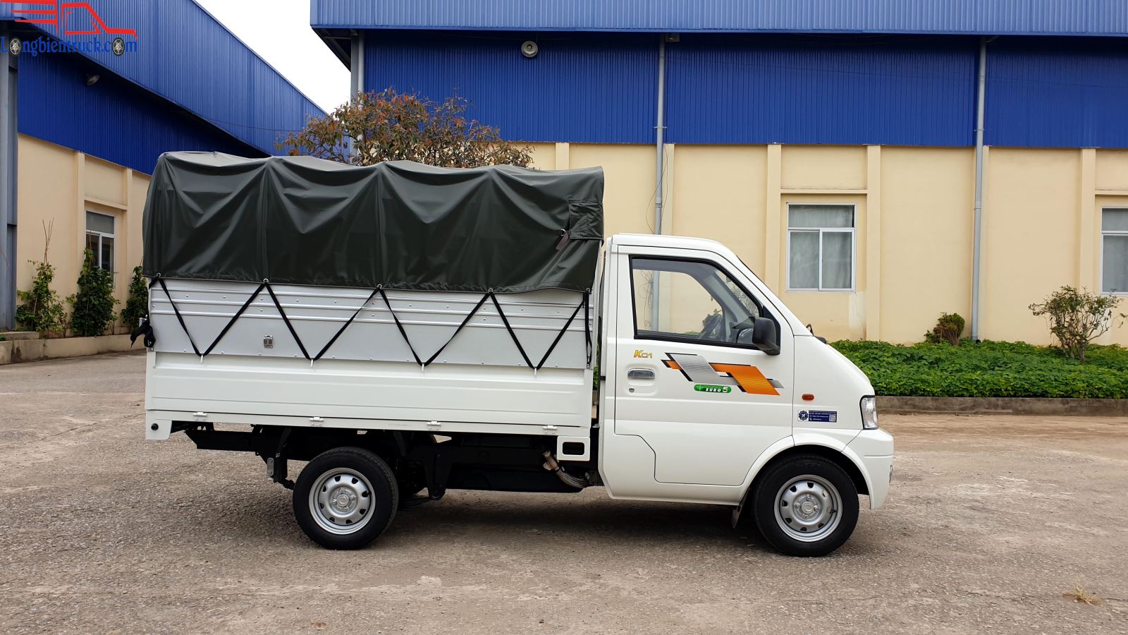 Xe tải TMT DFSK K01 880kg thùng khung mui phủ bạt