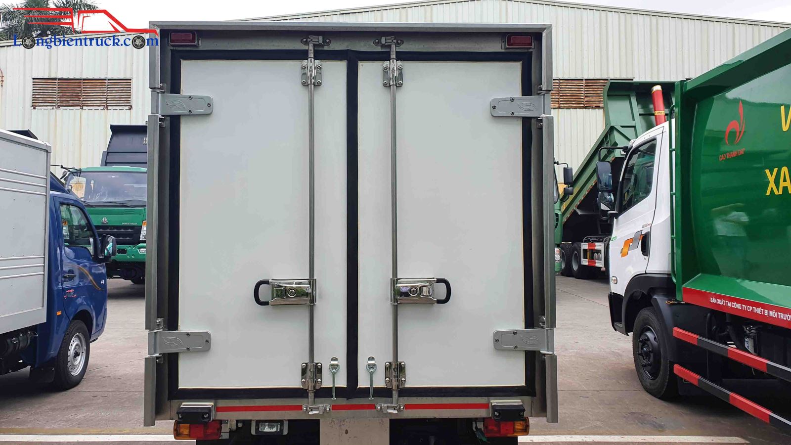 Xe tải TMT TATA 1.2 tấn thùng đông lạnh Euro 4