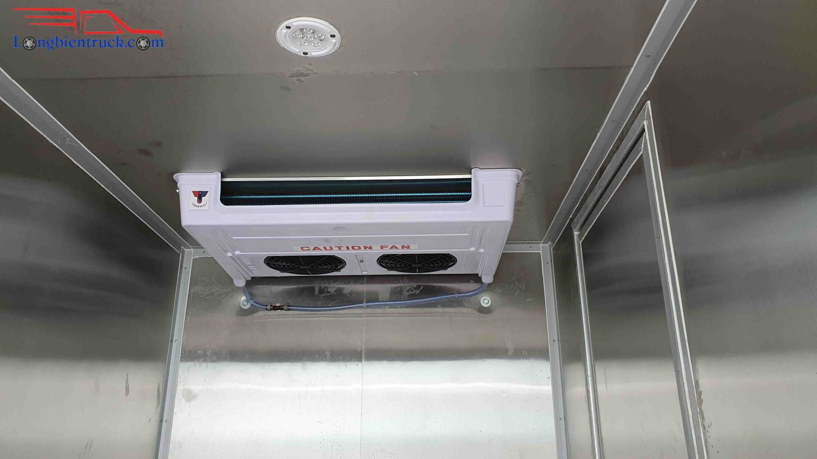 Máy làm lạnh trong khoang thùng của xe Máy làm lạnh trong khoang thùng của xe
