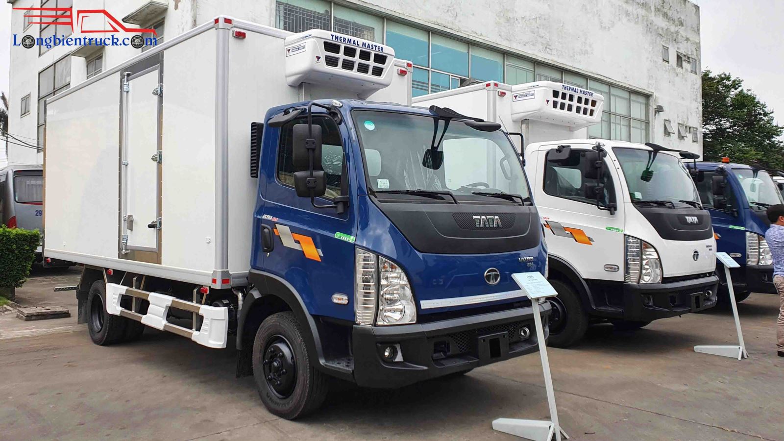 Xe tải TMT TATA Ultra 1014 thùng đông lạnh
