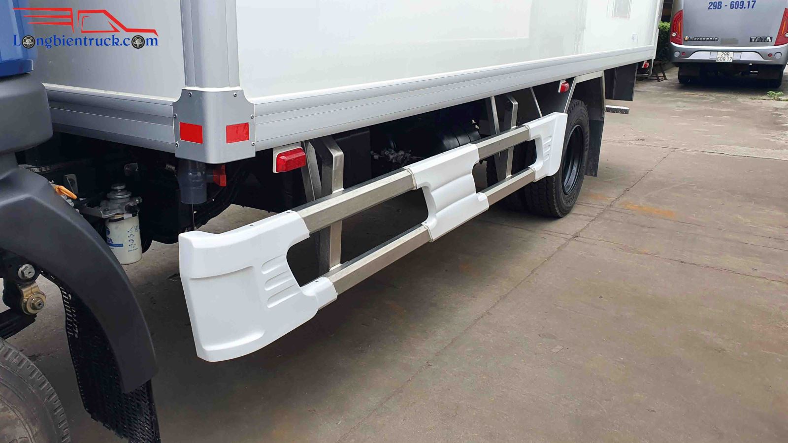 Hệ thống cản sườn Hệ thống cản sườn