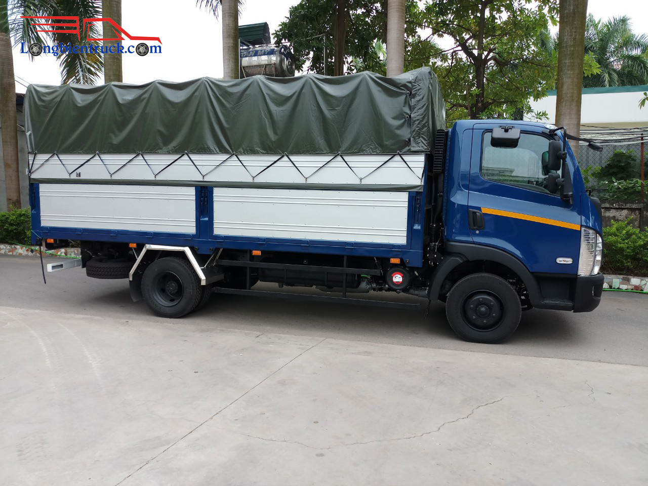 Xe tải thùng TMT TATA Ultra 814 thùng mui bạt