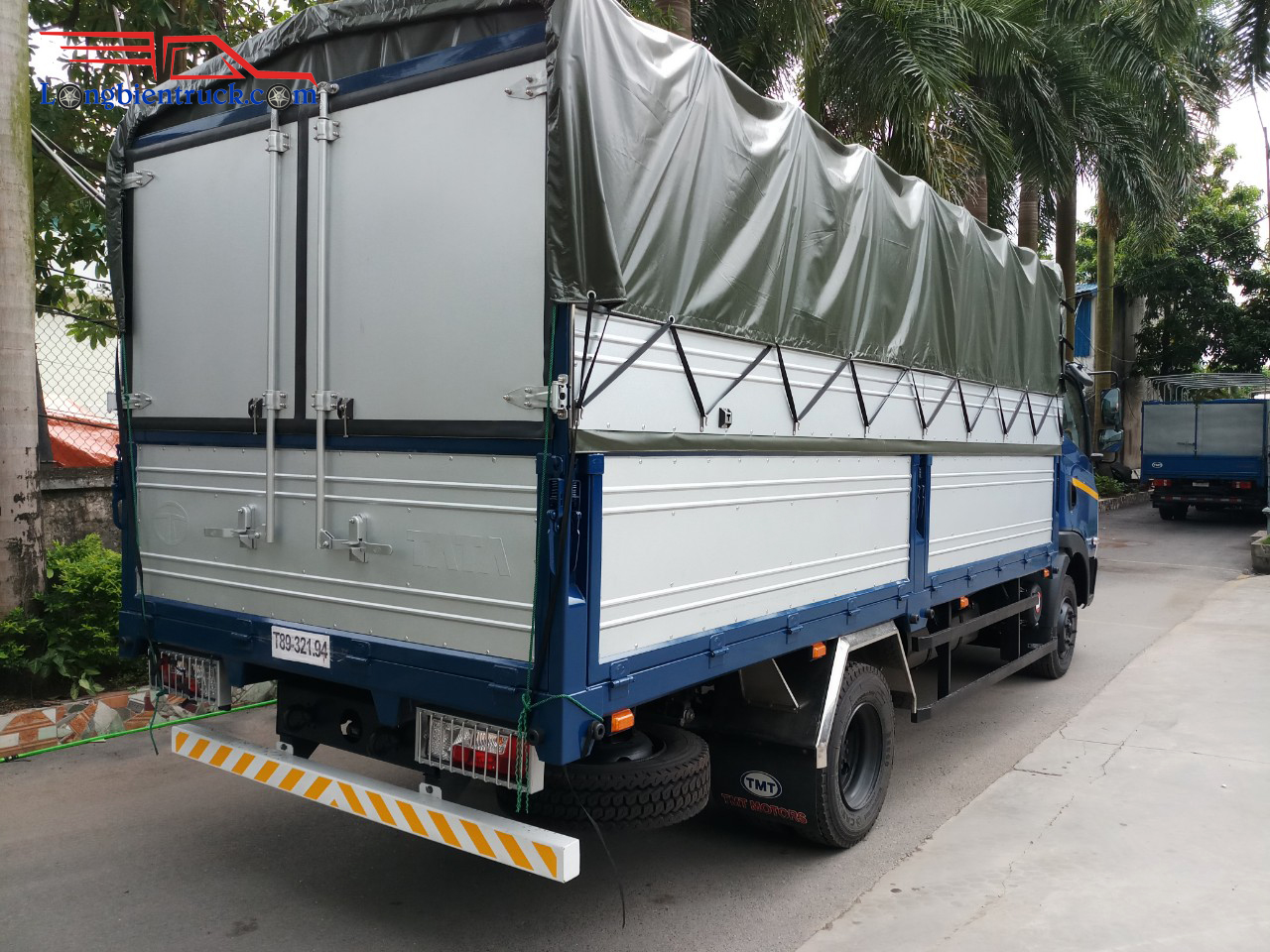 Xe tải thùng TMT TATA Ultra 814 thùng mui bạt