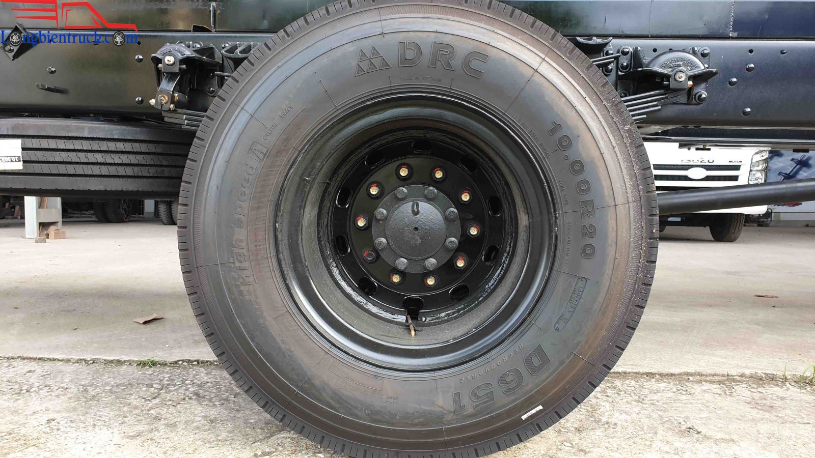 Xe tải Trường Giang 7.1 tấn thùng dài 7m88 trạng thái chassis ( sắt xi )