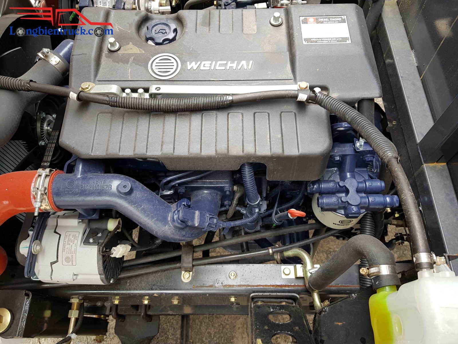 Động cơ xe tải Chiến Thắng WAW 6t1 thùng mui bạt