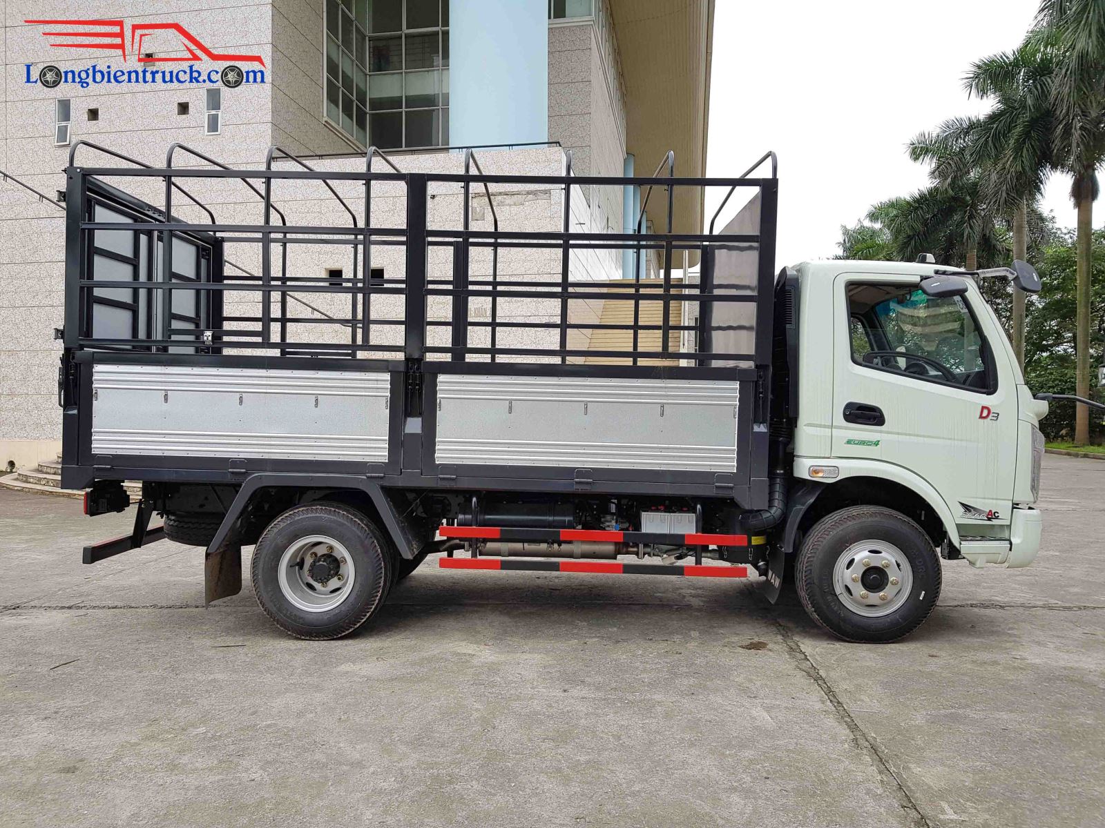 Tổng thể sườn phải xe tải Chiến Thắng WAW 6t1 thùng mui bạt