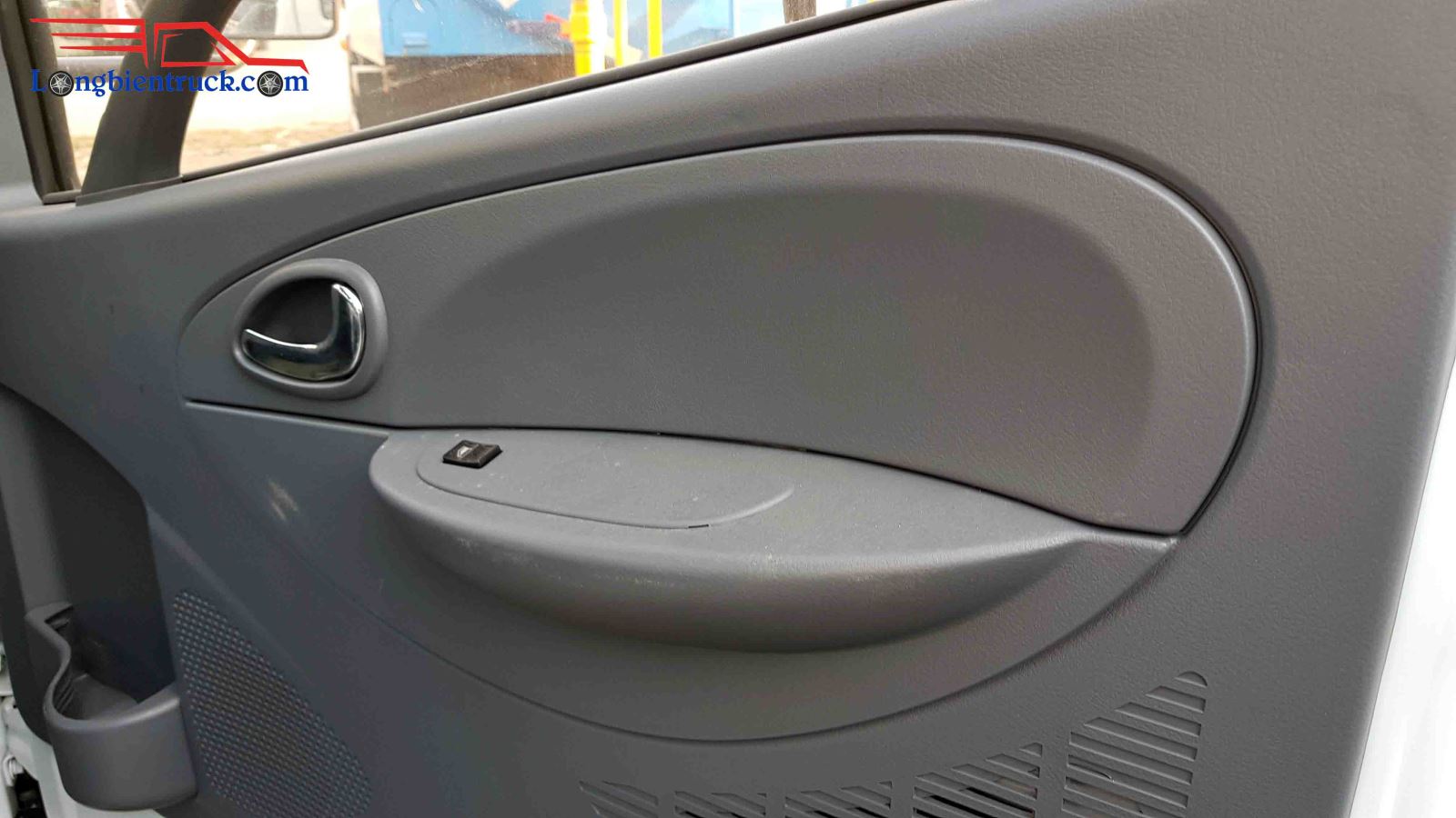 Cửa cabin nâng hạ kính điện Cửa cabin nâng hạ kính điện