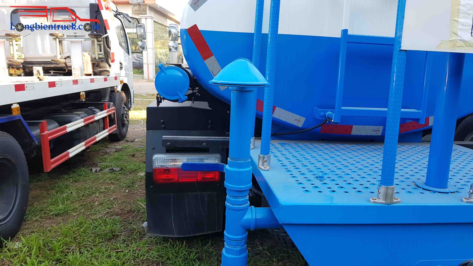 Vòi phun tưới cây của Dongfeng 5 khối Vòi phun tưới cây của Dongfeng 5 khối