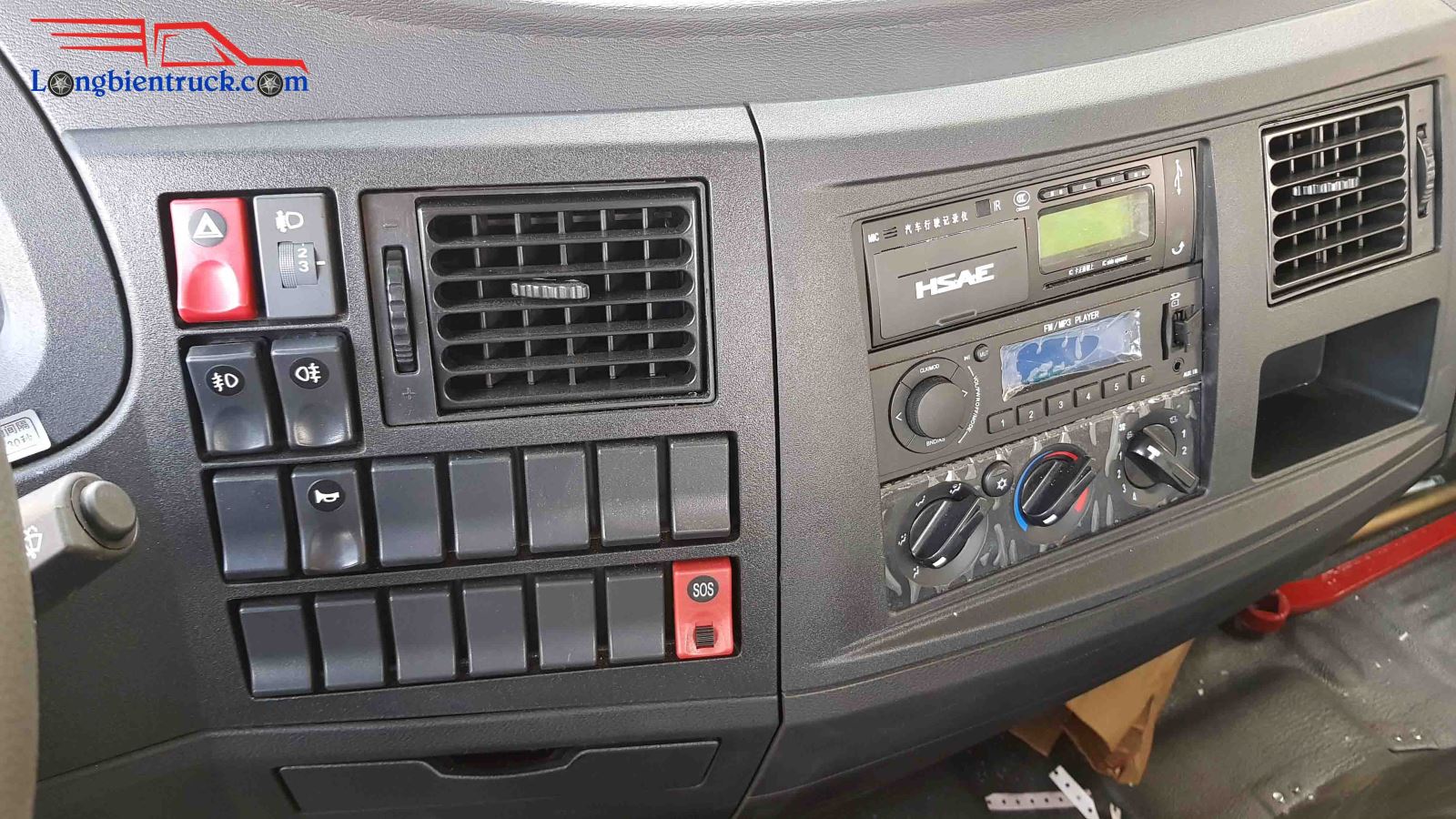 Bảng điều khiển trung tâm theo xe