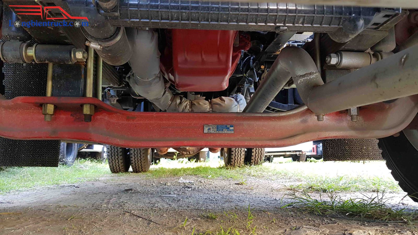 Khung gầm phía trước của xe Khung gầm phía trước của xe